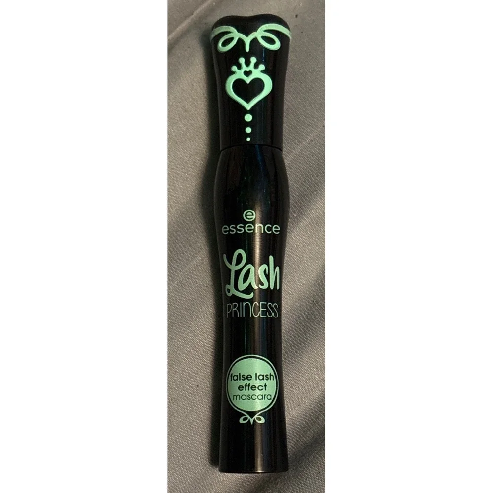 NEW Essence Lash Princess False Lash Effect Mascara,‎ Black